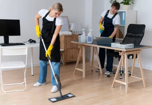 Nettoyage de bureau professionnel à Chanteloup-les-Bois